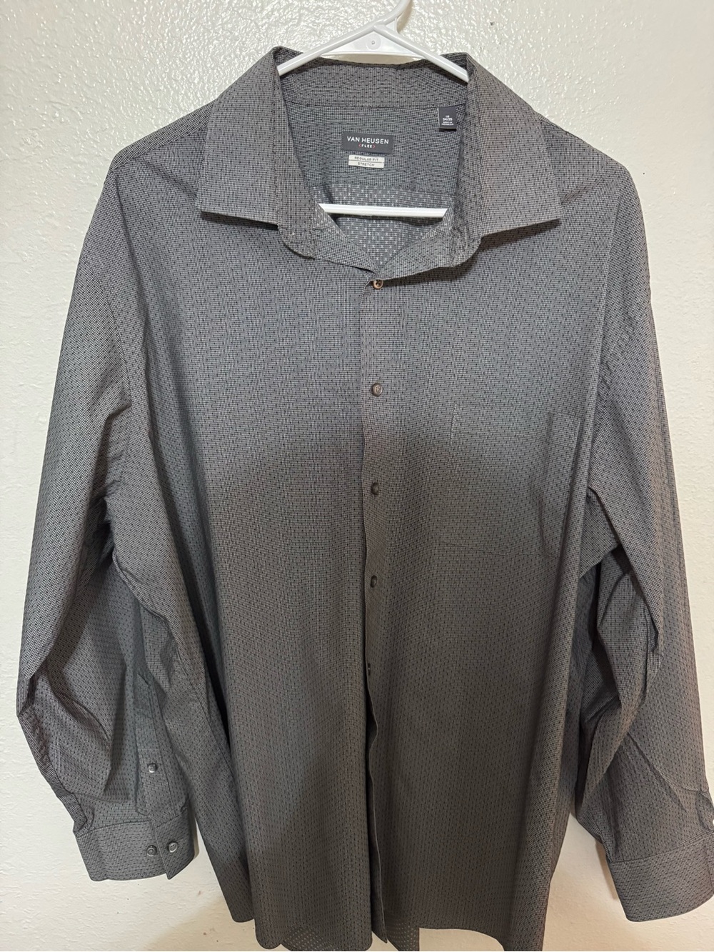 Van Heusen Men's Shirt Slim Fit Flex Collar Stretch Gray Size 18 34/35